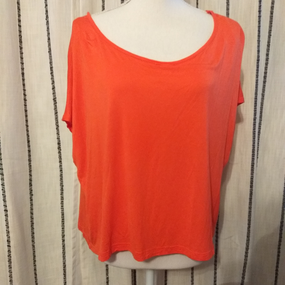 Lush Orange Top